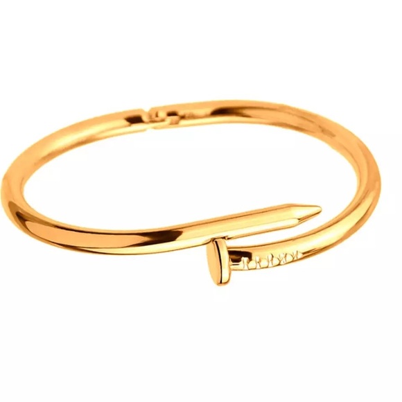 Jewelry - Gold plated screws nail bangle